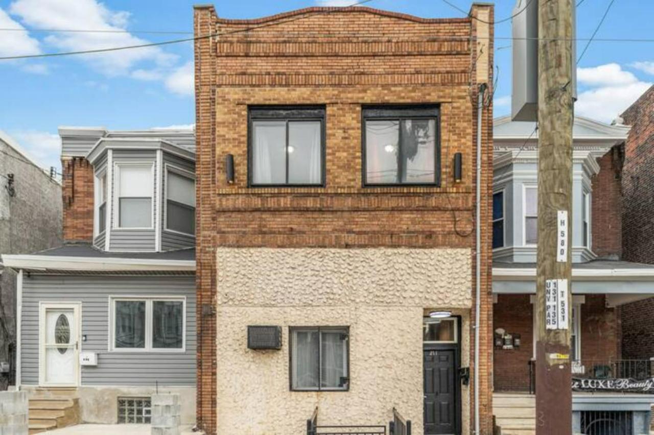 Urban Chic Apartments Near Center City Philadelphia Exterior photo